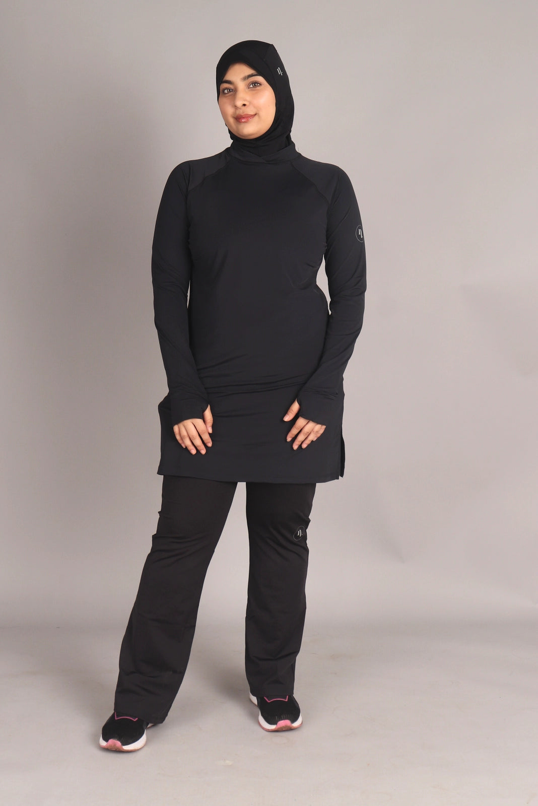 Black Ivy Modest Activewear T-Shirt – Nemah