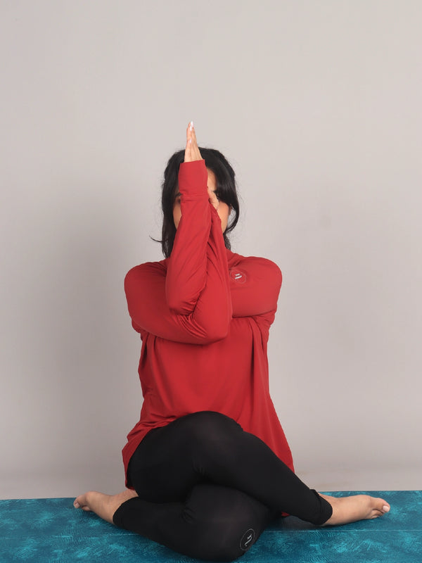 Red Curved Hem Activewear Top